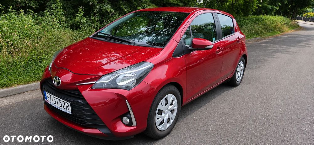 Toyota Yaris 1.5 Premium CVT - 2