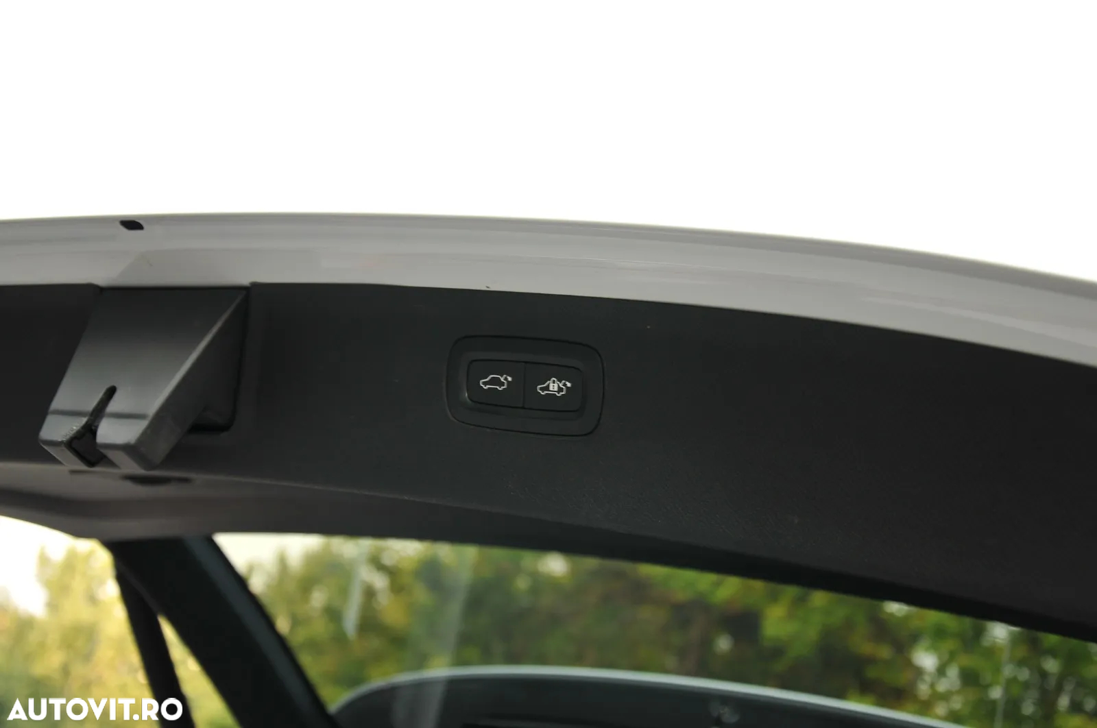 Volvo XC 90 T8 AWD Twin Engine Geartronic Inscription - 24