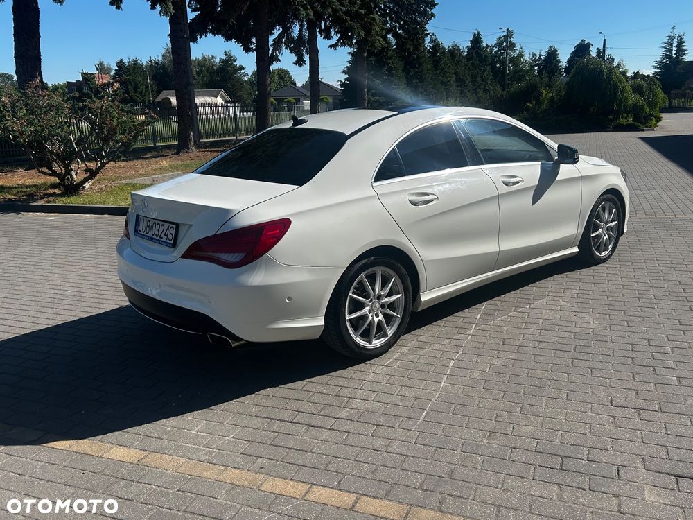 Mercedes-Benz CLA 180 BlueEffICIENCY Edition - 3