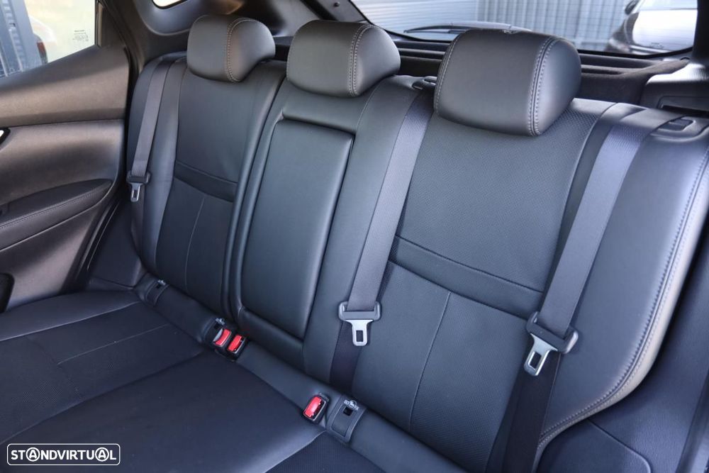 Nissan Qashqai 1.6 dCi Tekna Bose - 22