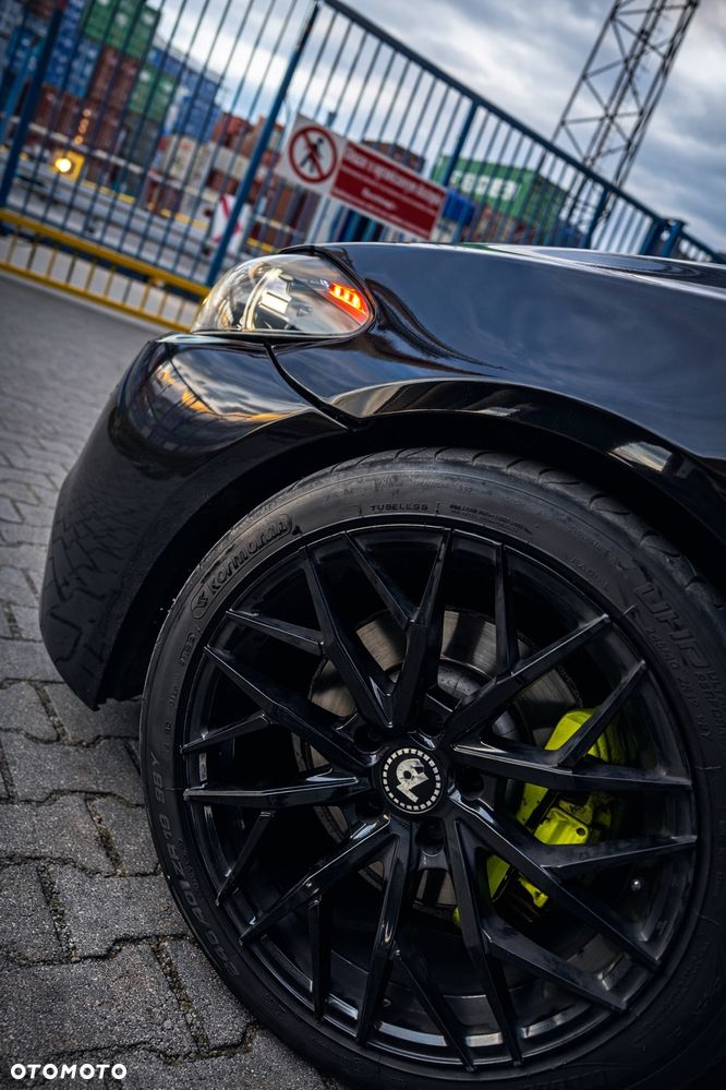 BMW Seria 5 525d xDrive - 7