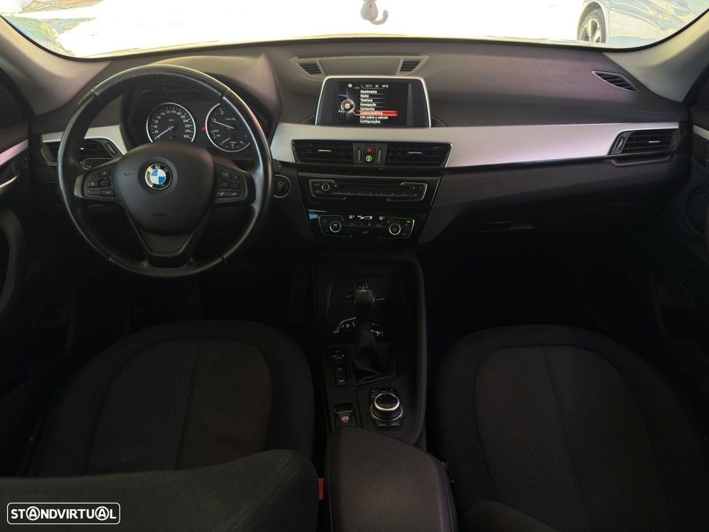 BMW X1 - 8