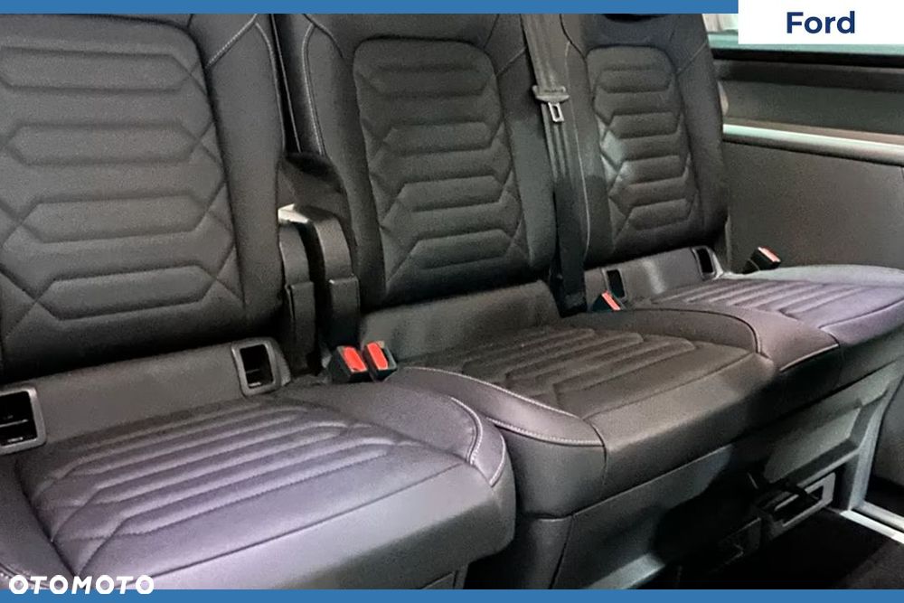 Ford Tourneo Custom - 8