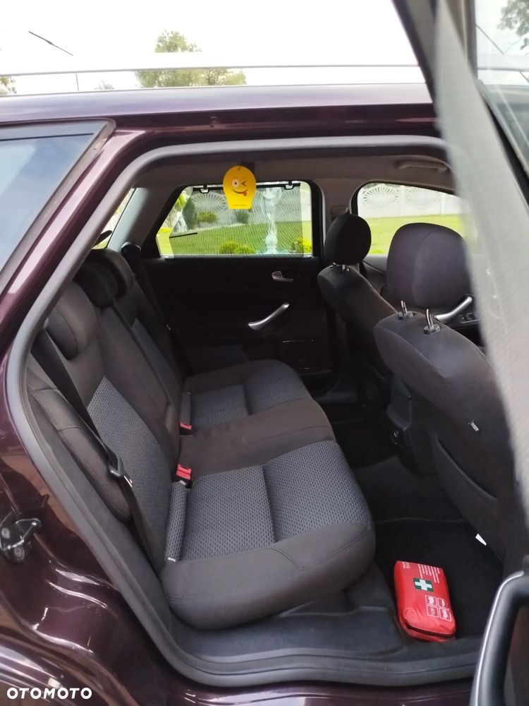 Ford Mondeo 2.0 TDCi Ghia - 6