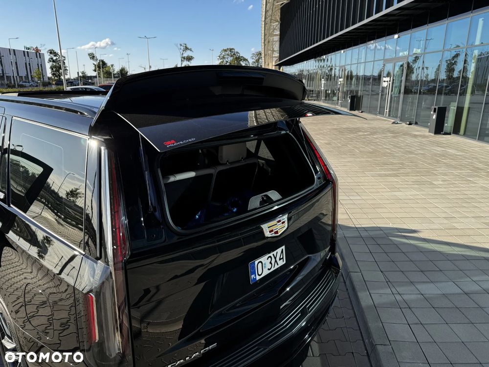 Cadillac Escalade 6.2 V8 AWD AT Platinum - 8