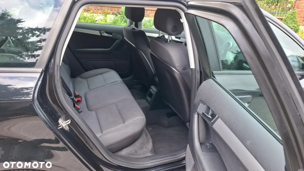 Audi A3 Sportback 2.0 TDI Ambiente - 7