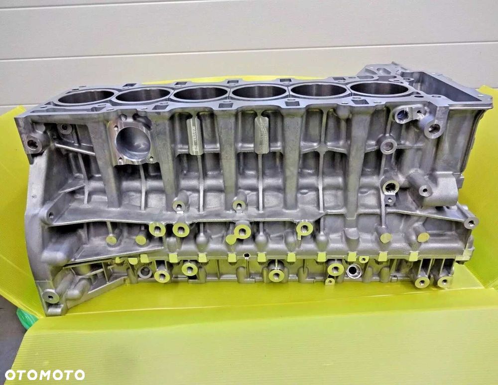 BMW Blok cylindrów silnika N55, N55B30, 7 585 986 - ORYGINALNY NOWY - 7