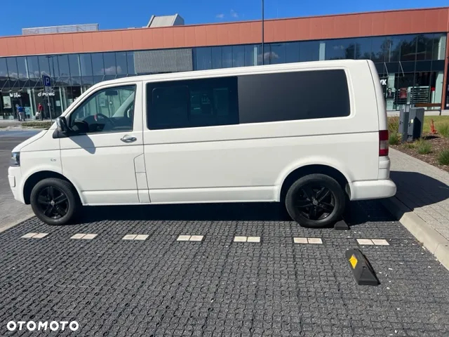 Volkswagen TRANSPORTER T5 - 7