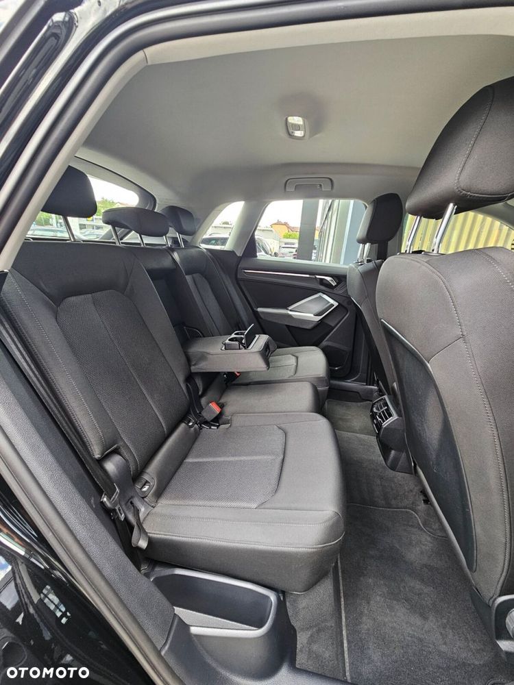 Audi Q3 - 35