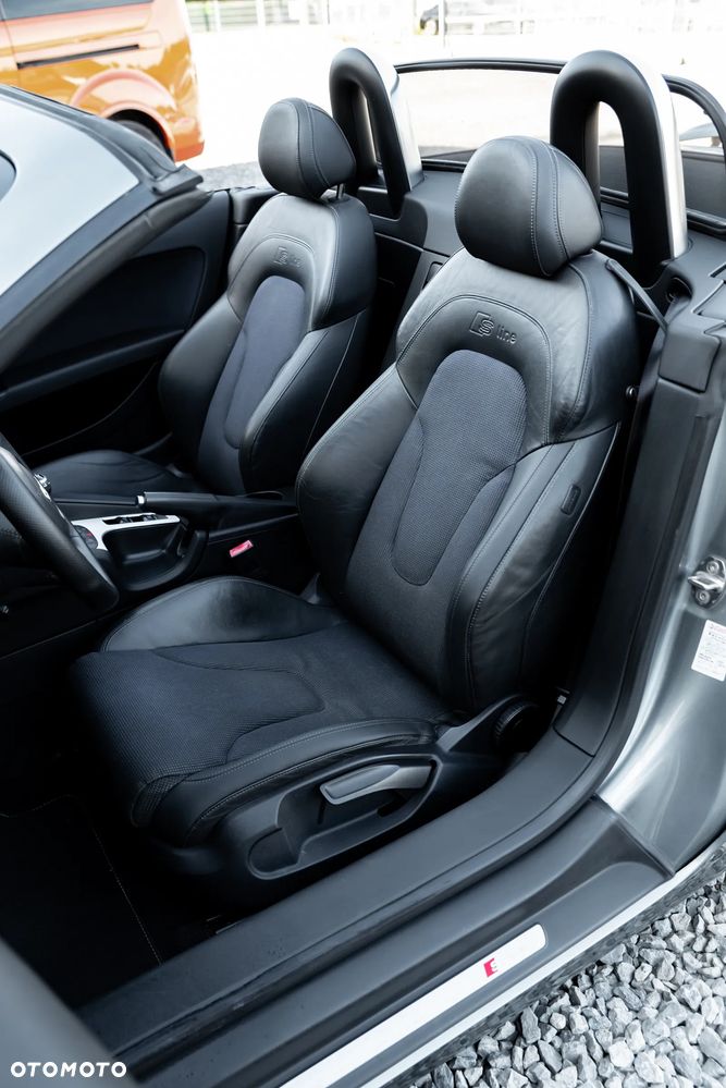 Audi TT Roadster 3.2 quattro - 23