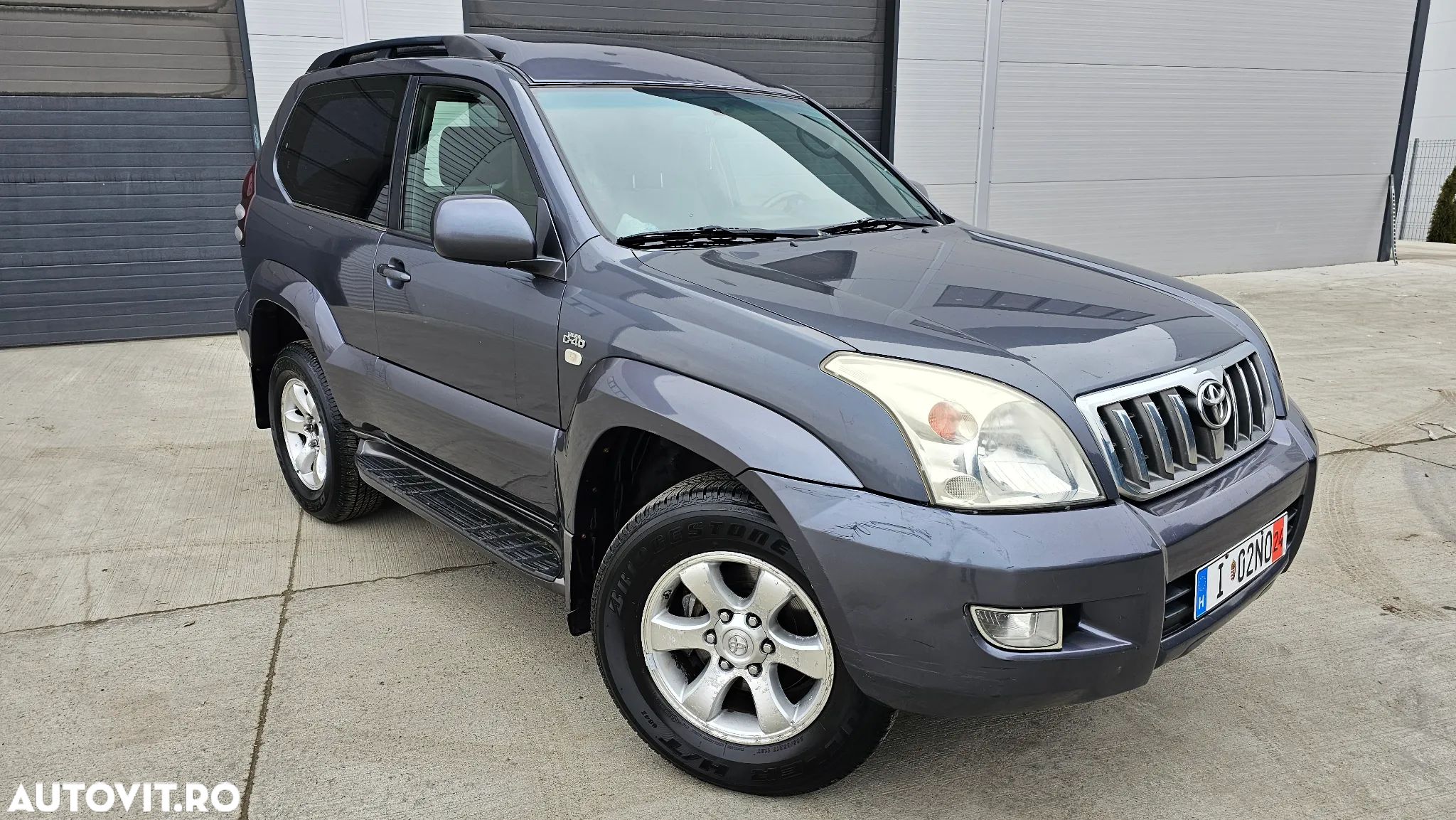 Toyota Land Cruiser 3.0 TD-4D Aut VX - 1