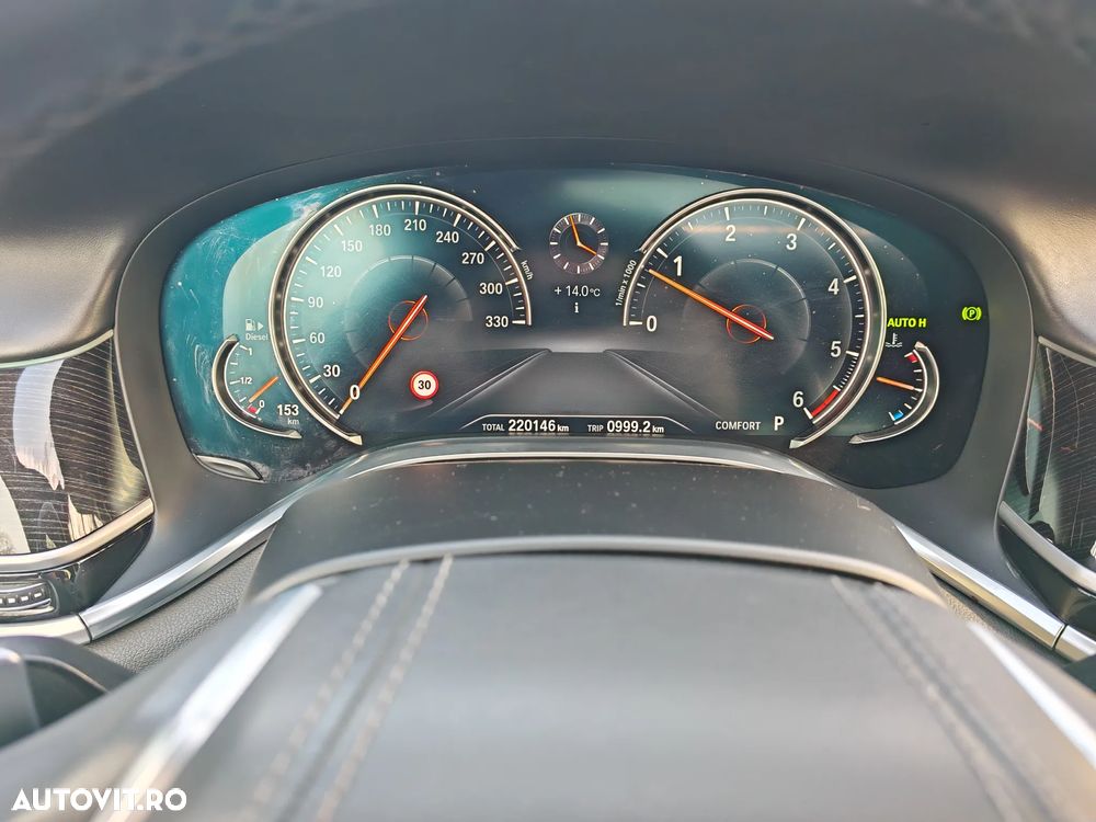 BMW Seria 7 730d xDrive - 7