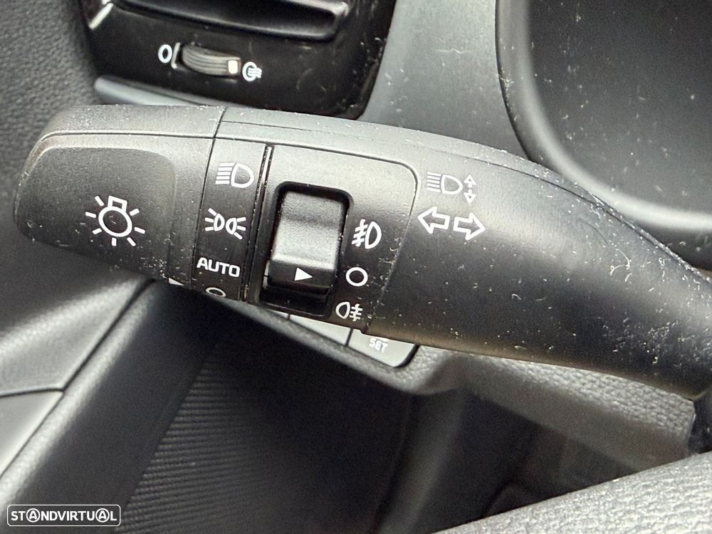 Kia Stonic 1.0 T-GDI Drive - 37