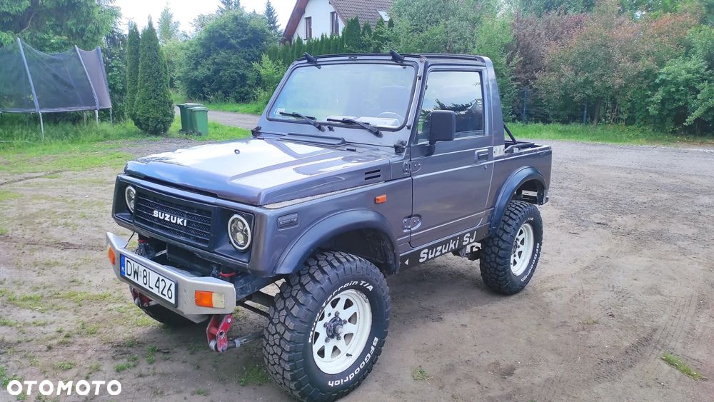 Suzuki Samurai - 2