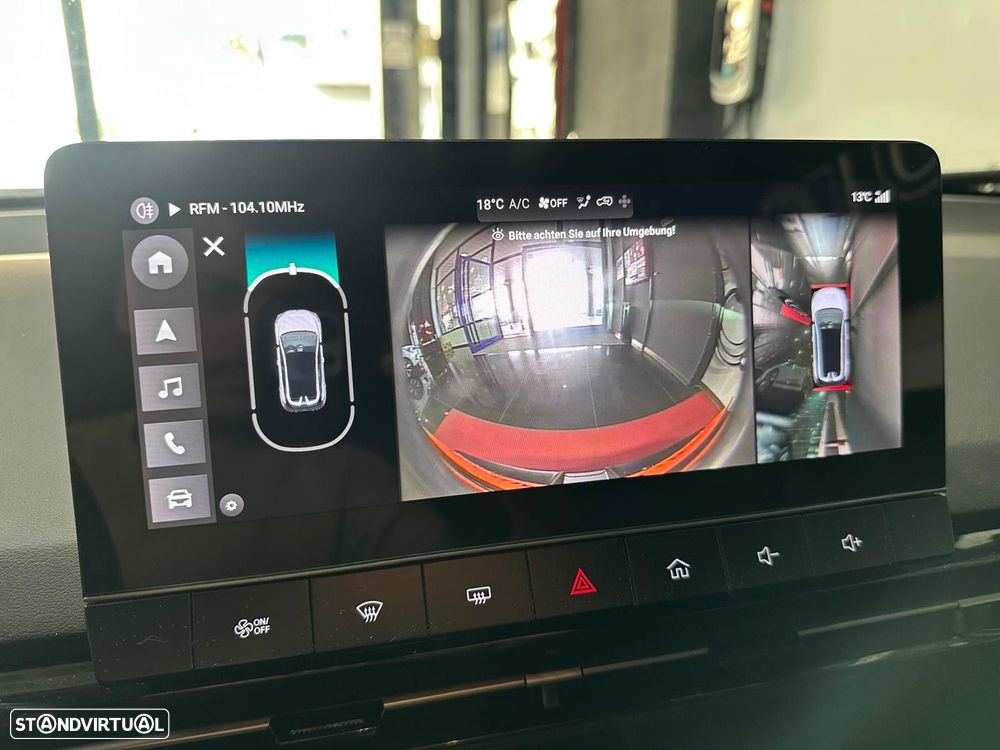 MG MG4 64 kWh Luxury - 36