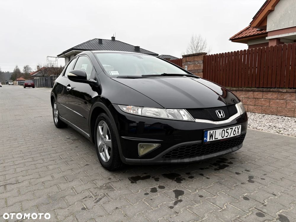 Honda Civic 1.8 Comfort - 1