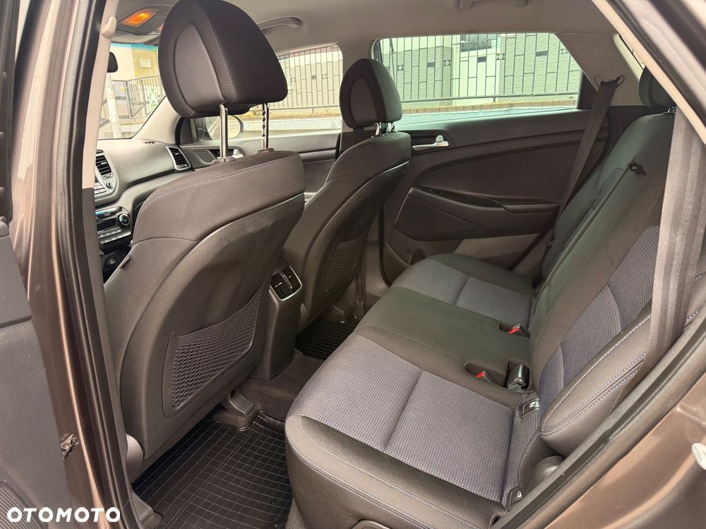 Hyundai Tucson - 16