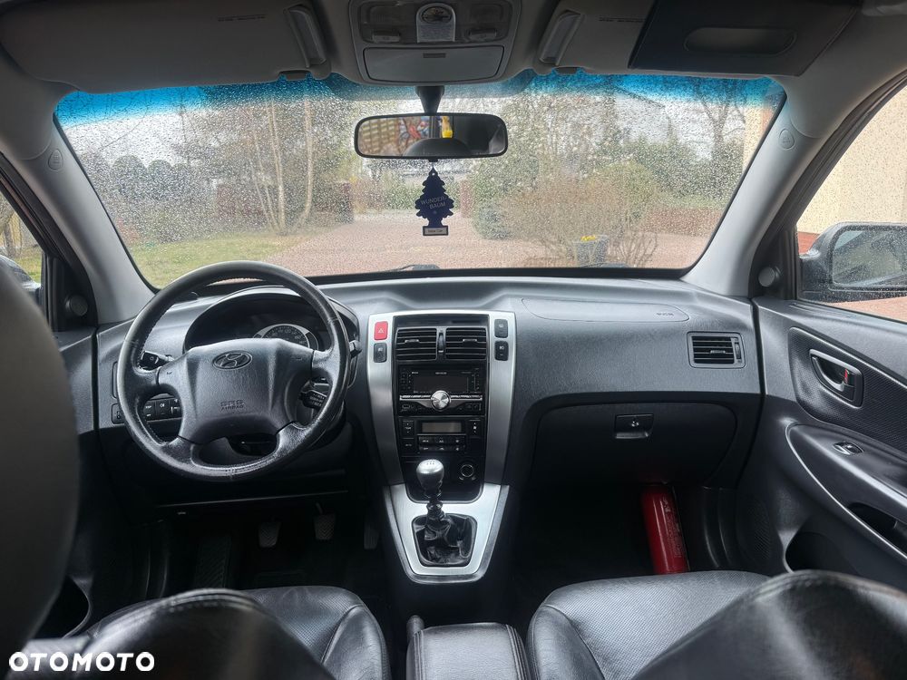 Hyundai Tucson 2.0 CRDi Style 2WD - 32