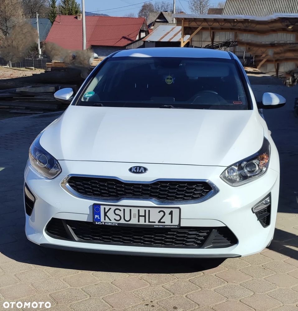 Kia Ceed 1.4 L Business Line - 2