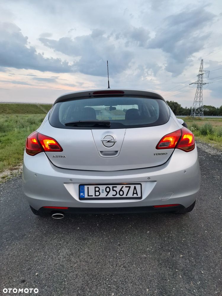 Opel Astra 1.4 Turbo - 6
