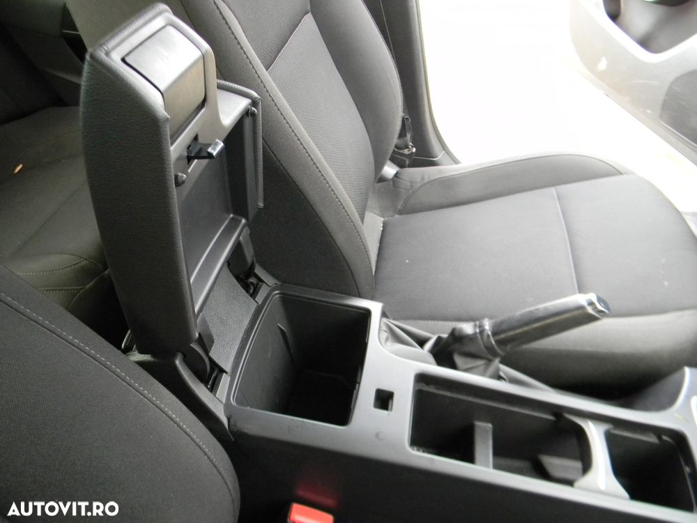 Dezmembrari  Opel INSIGNIA  2008  > 0000 2.0 CDTI Motorina - 28