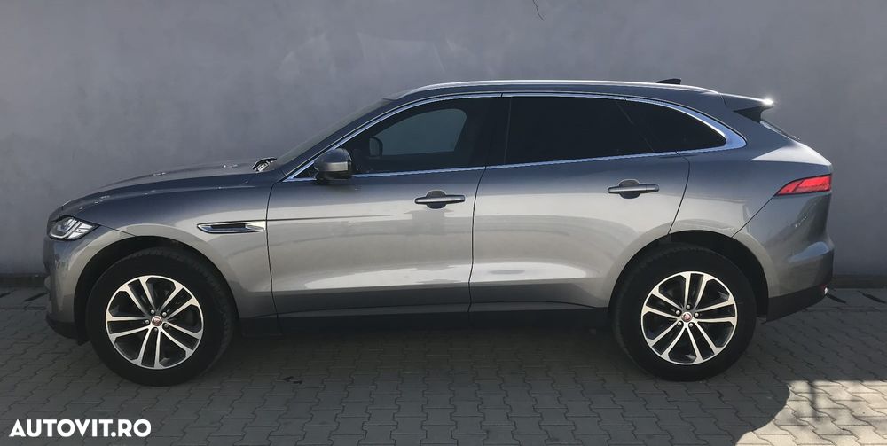 Jaguar F-Pace - 10