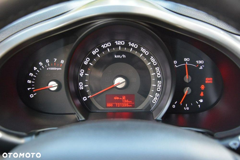 Kia Sportage 2.0 CVVT 2WD Vision - 25
