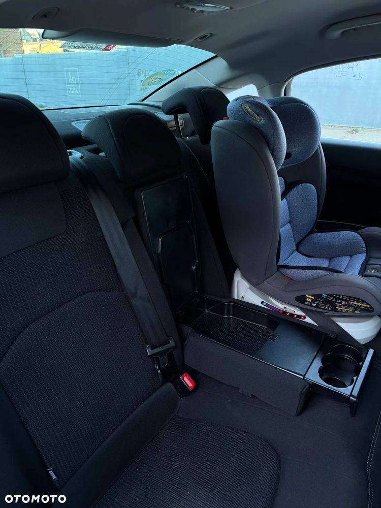 Citroën C5 1.6 HDi Attraction - 20