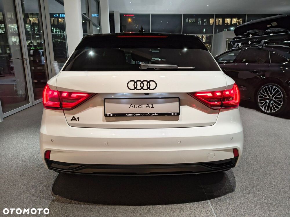 Audi A1 Sportback 30 TFSI Advanced S tronic - 4