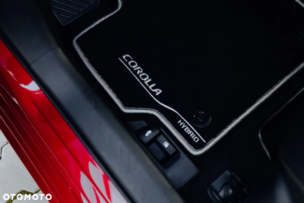 Toyota Corolla 1.8 Hybrid Executive - 7