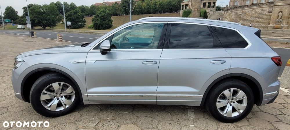 Volkswagen Touareg 3.0 V6 TDI SCR 4Mot Atmosphere - 4