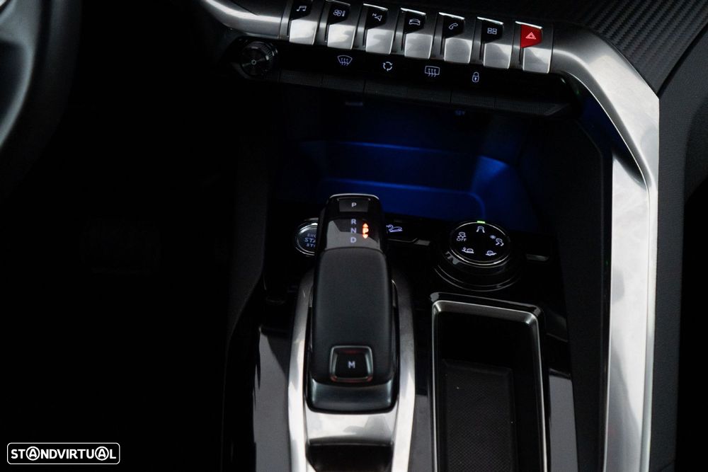 Peugeot 5008 1.2 PureTech Allure Grip Control EAT6 - 25