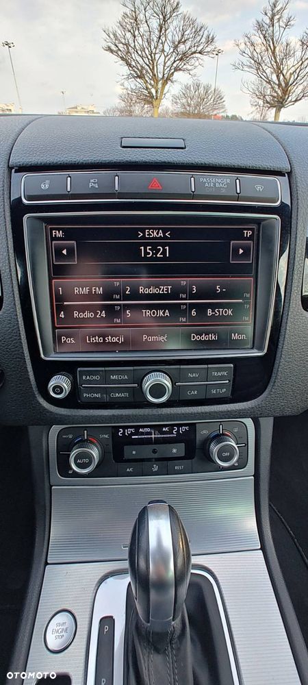 Volkswagen Touareg 3.0 V6 TDI BMT Perfectline R-Style - 22