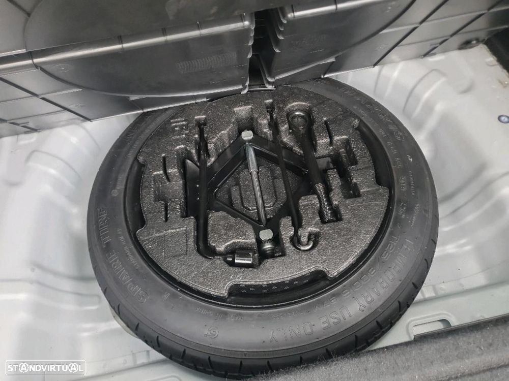 Hyundai i30 SW 1.6 CRDi Style - 42