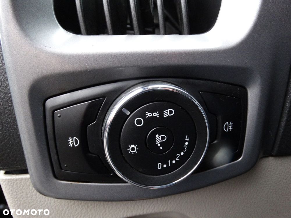 Ford Transit Custom - 19