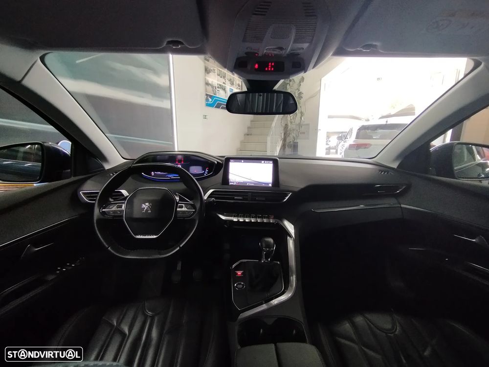 Peugeot 5008 1.5 BlueHDi Allure - 18