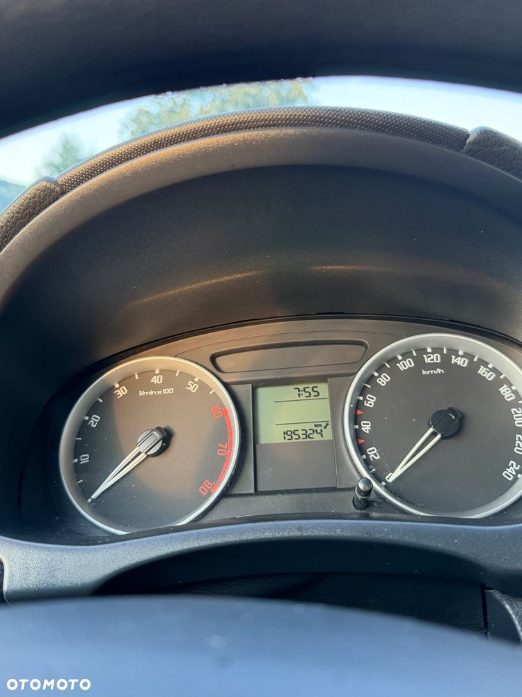 Skoda Fabia 1.6 16V Classic - 13