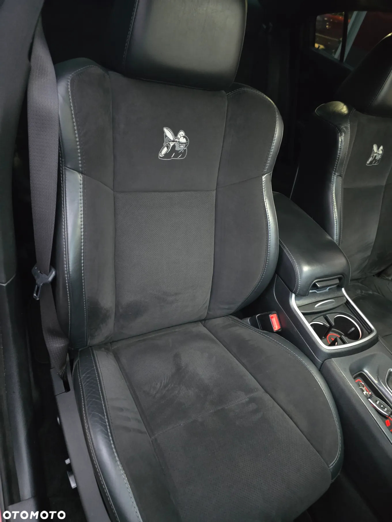 Dodge Charger - 16