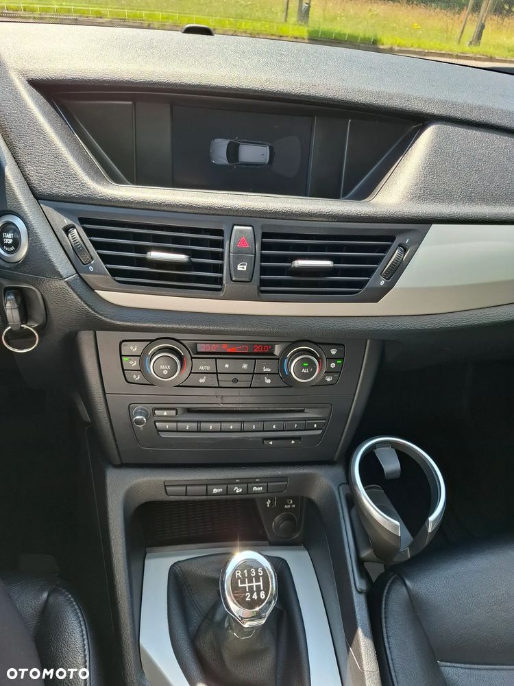 BMW X1 xDrive20d - 16