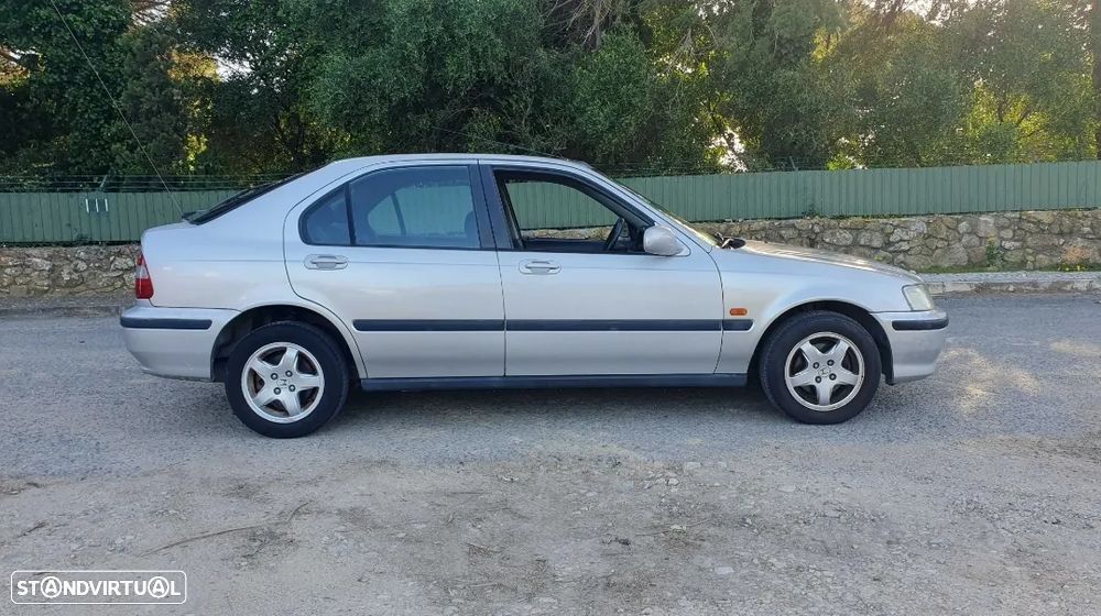 Honda Civic 1.5i Profile - 3