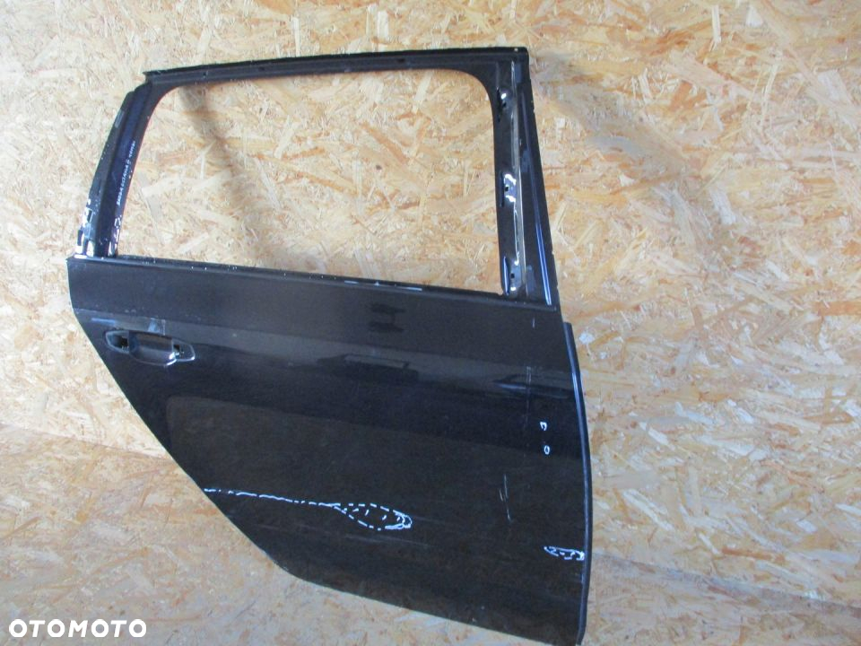 DRZWI PRAWE TYLNE SKODA OCTAVIA III KOMBI 5E9 - 4