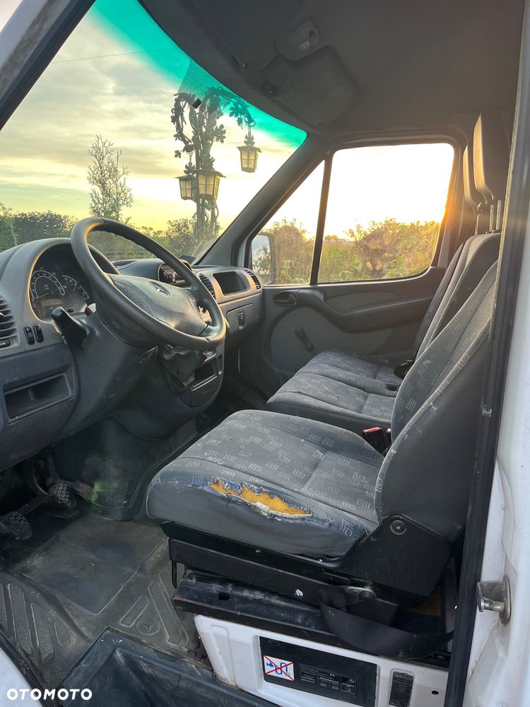 Mercedes-Benz Sprinter - 6