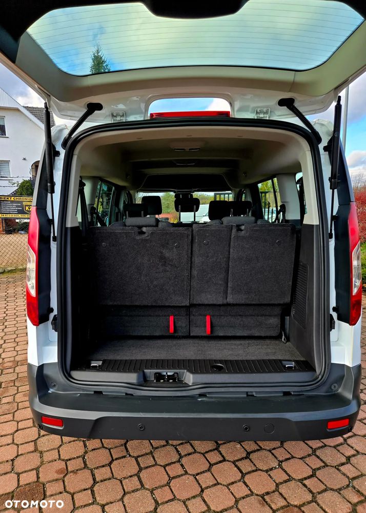Ford Tourneo Connect 1.5 TDCi Start-Stop Titanium - 9