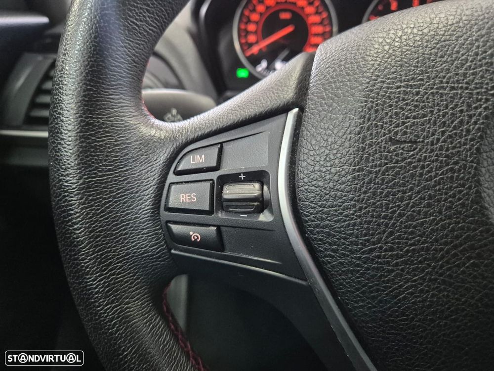 BMW 116 d Line Sport Auto - 11