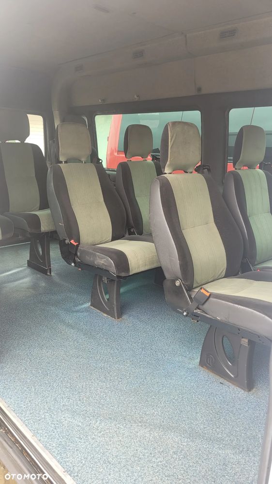 Ford Transit 350L Trend - 5