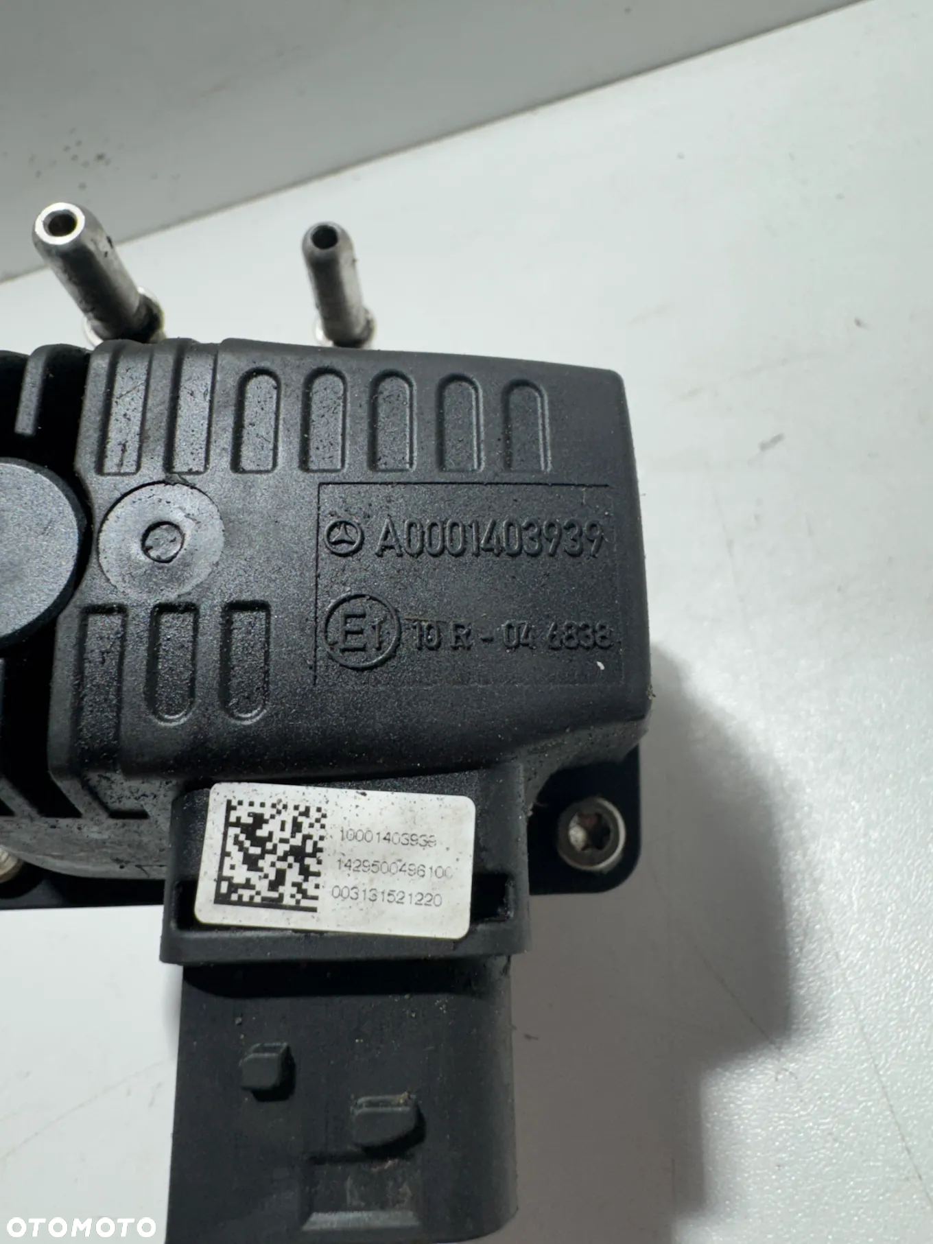Wtrysk Dozownik AdBlue Mercedes Actros MP4 Antos Atego A0001403939 - 3