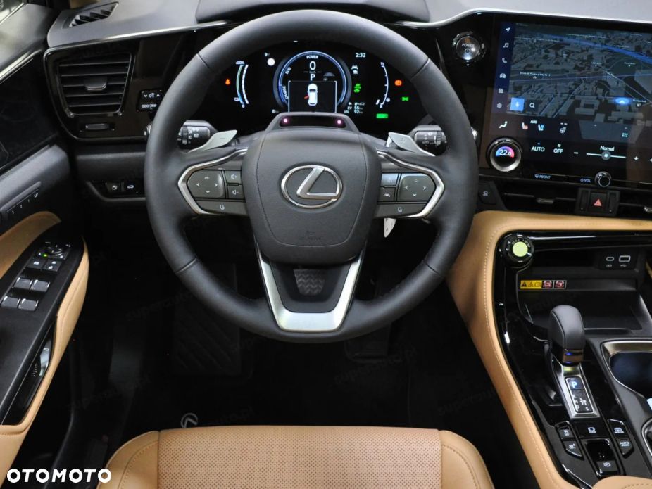 Lexus NX - 14