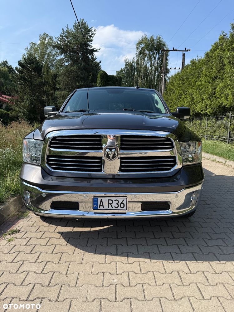 Dodge RAM - 2