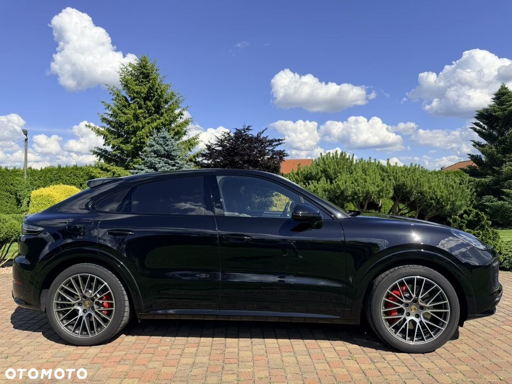 Porsche Cayenne GTS - 2