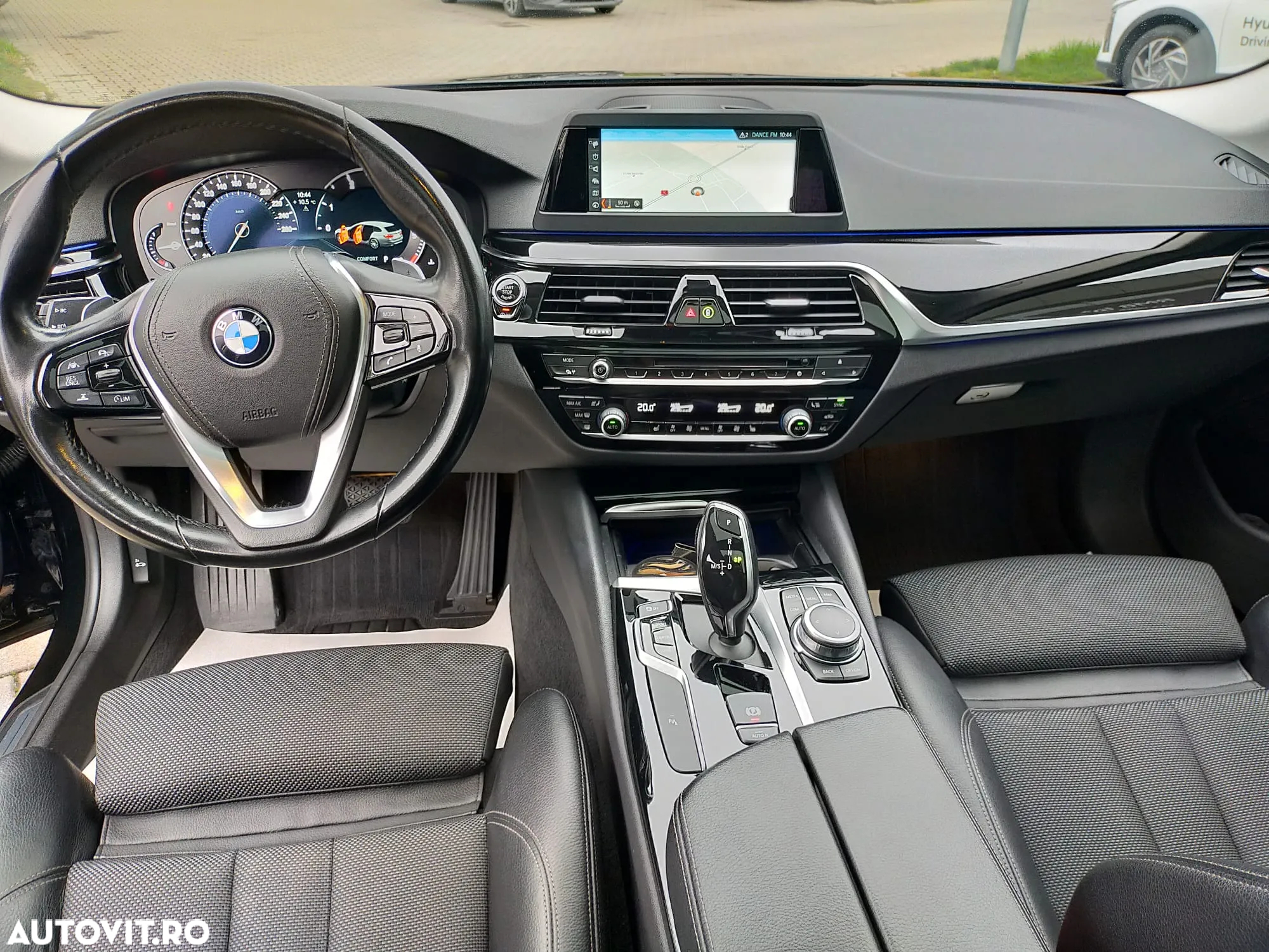 BMW Seria 5 520d xDrive Touring Aut. Sport Line - 18